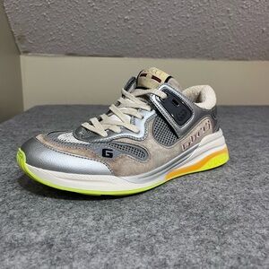 Gucci Ultrapace Silver Metallic Sneaker